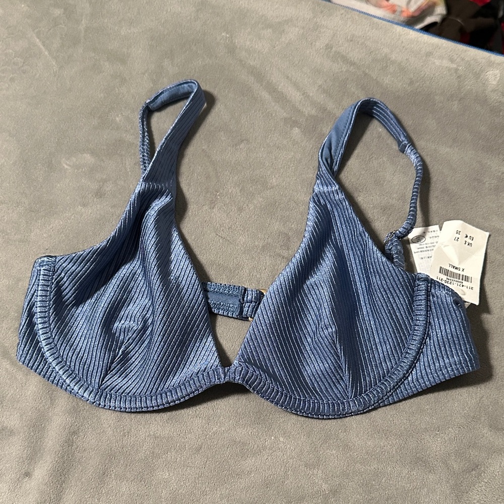 NWT Hollister Blue Ribbed Bikini Top Size XS